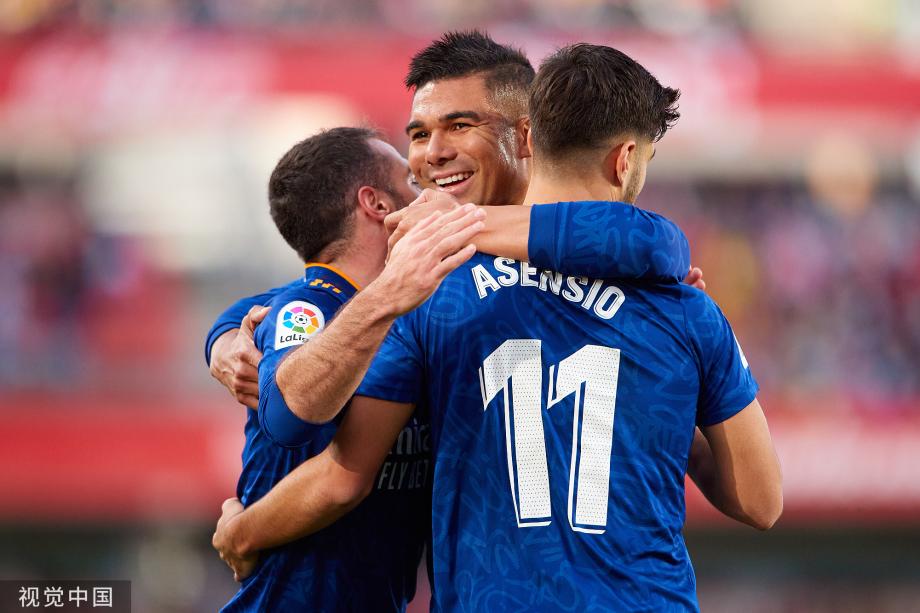 球赛场上 球赛场上