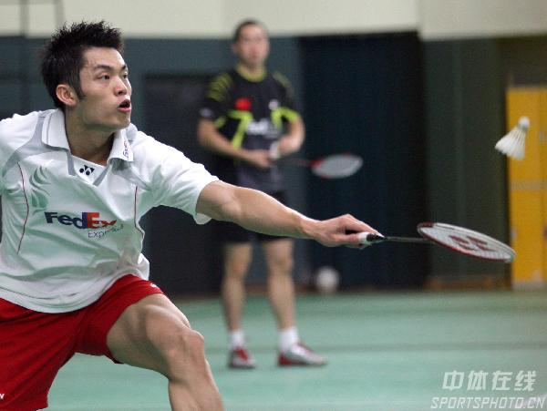 节奏依旧缓 节奏依旧缓