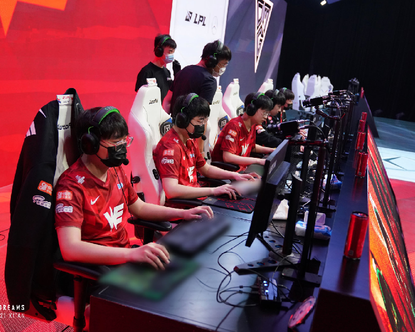 球员表现与 球员表现与