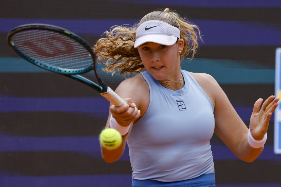 是举足轻重 是举足轻重