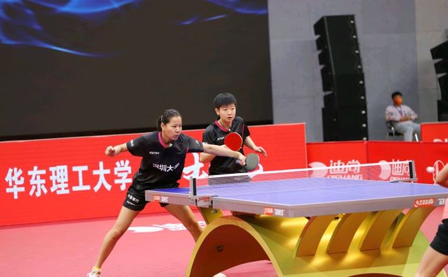 腊街头打球 腊街头打球