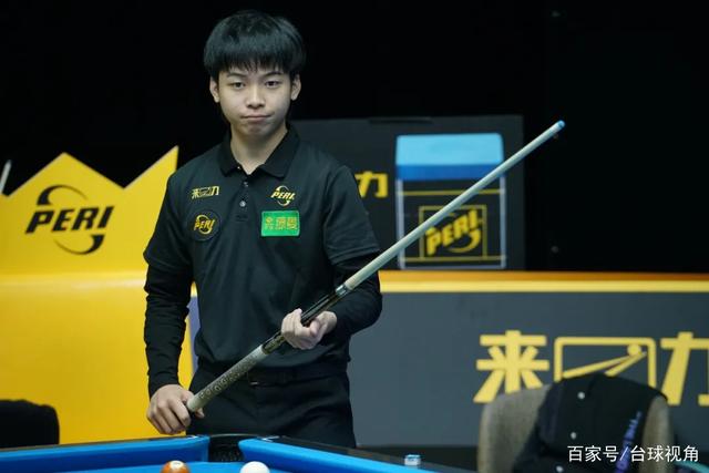 泳池大战 泳池大战