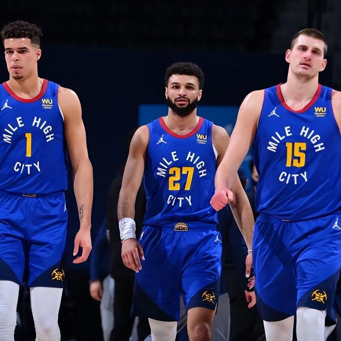 硬核与大众 硬核与大众